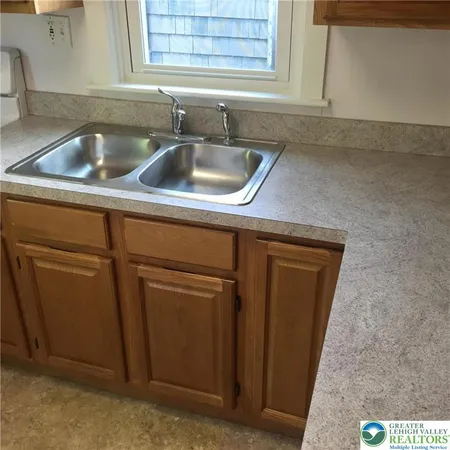 $1,150 | 621 Franklin Avenue, Unit REAR, Palmerton, PA 18071