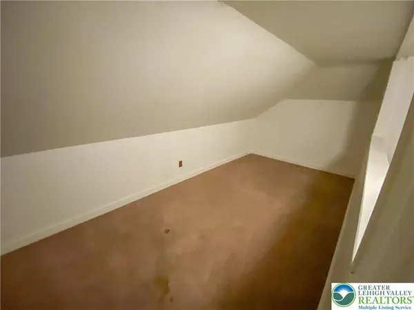 $1,150 | 621 Franklin Avenue, Unit REAR, Palmerton, PA 18071
