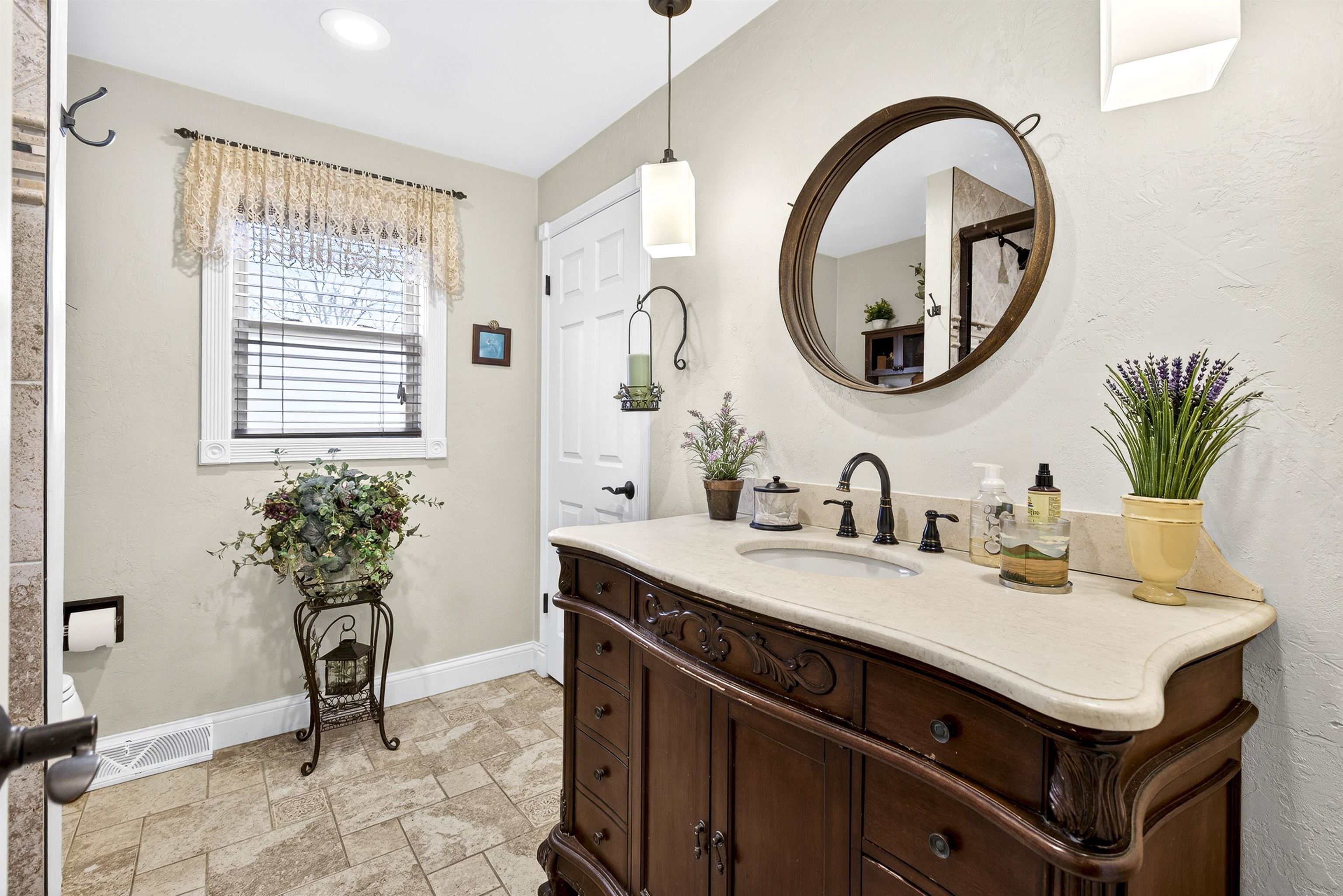 1128 East Layton Avenue Appleton, WI 54915 - Photo 20 of 48