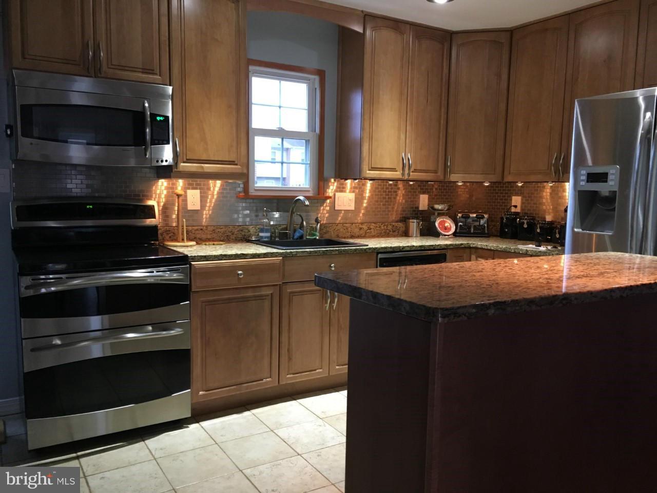 810 Corktree Road Baltimore, MD 21220 - Photo 7 of 7 Kitchen