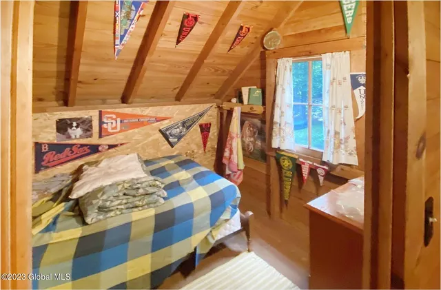 $549,500 | 21 Deepwood Drive, Ticonderoga, NY 12883