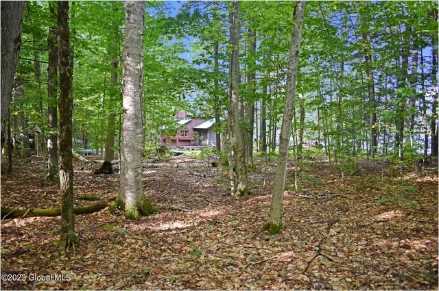 $549,500 | 21 Deepwood Drive, Ticonderoga, NY 12883