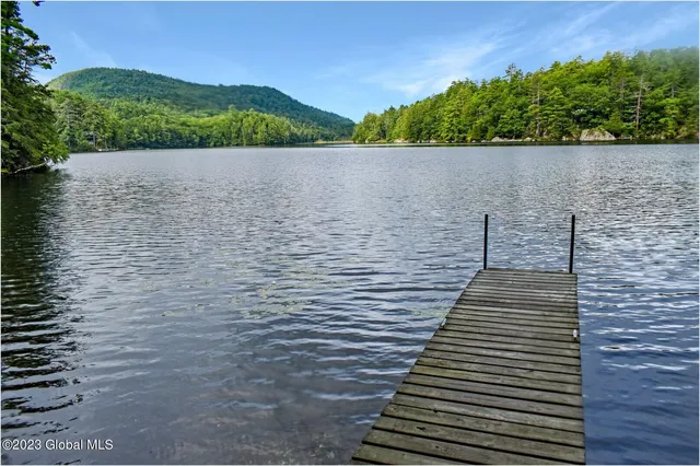 $549,500 | 21 Deepwood Drive, Ticonderoga, NY 12883