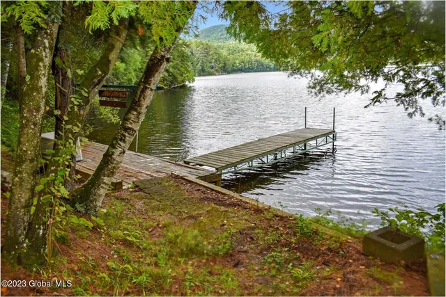 $549,500 | 21 Deepwood Drive, Ticonderoga, NY 12883