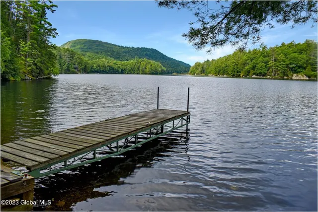 $549,500 | 21 Deepwood Drive, Ticonderoga, NY 12883