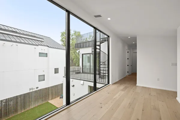 $13,850 | 1805 Collier Street, Austin, TX 78704