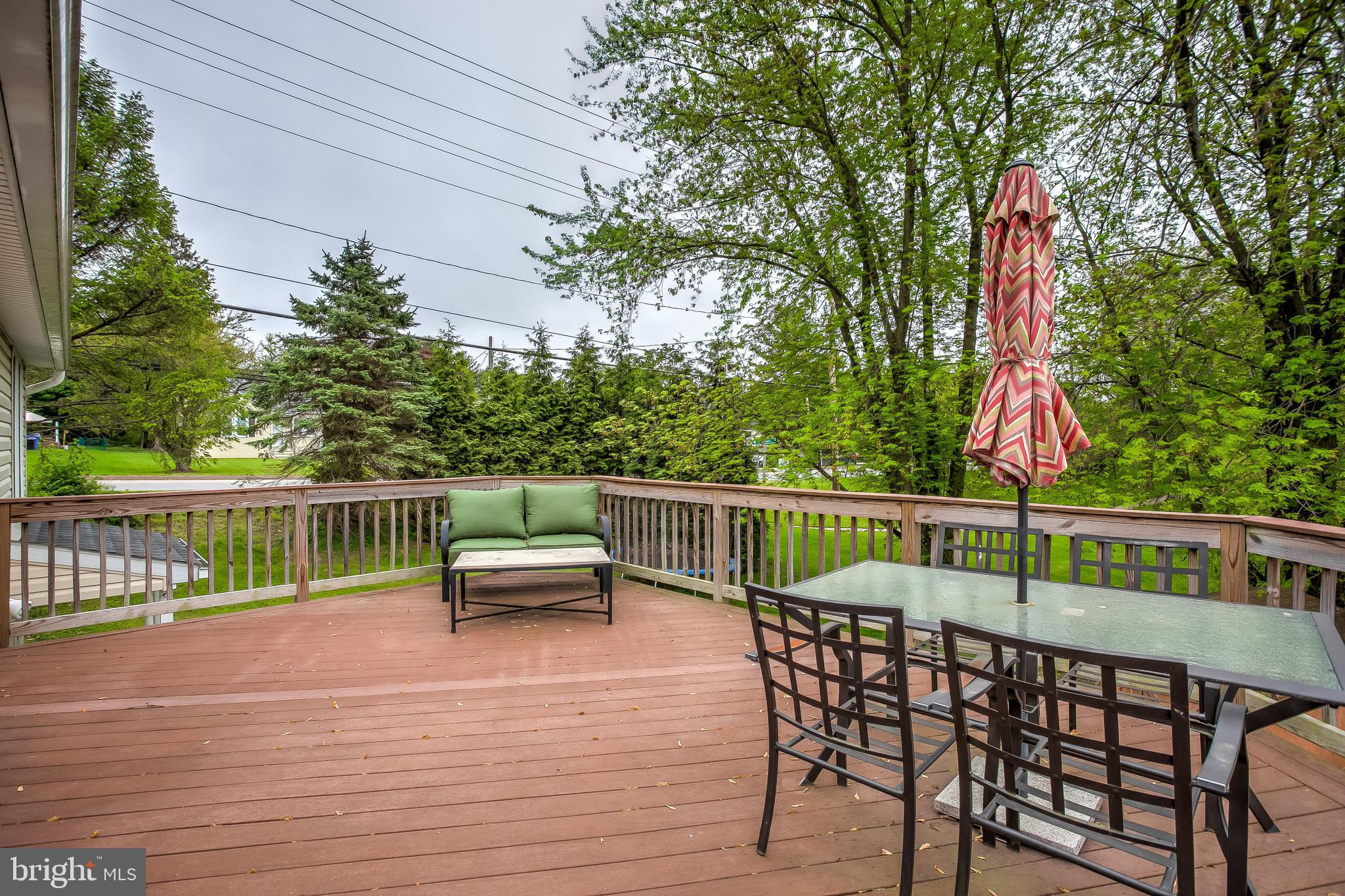 99 Hook Road Westminster, MD 21157 - Photo 29 of 35 Rear Deck