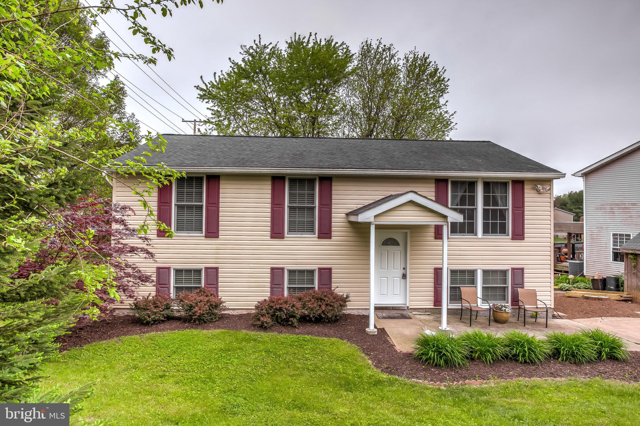 99 Hook Road Westminster, MD 21157 - Photo 34 of 35 Exterior Front