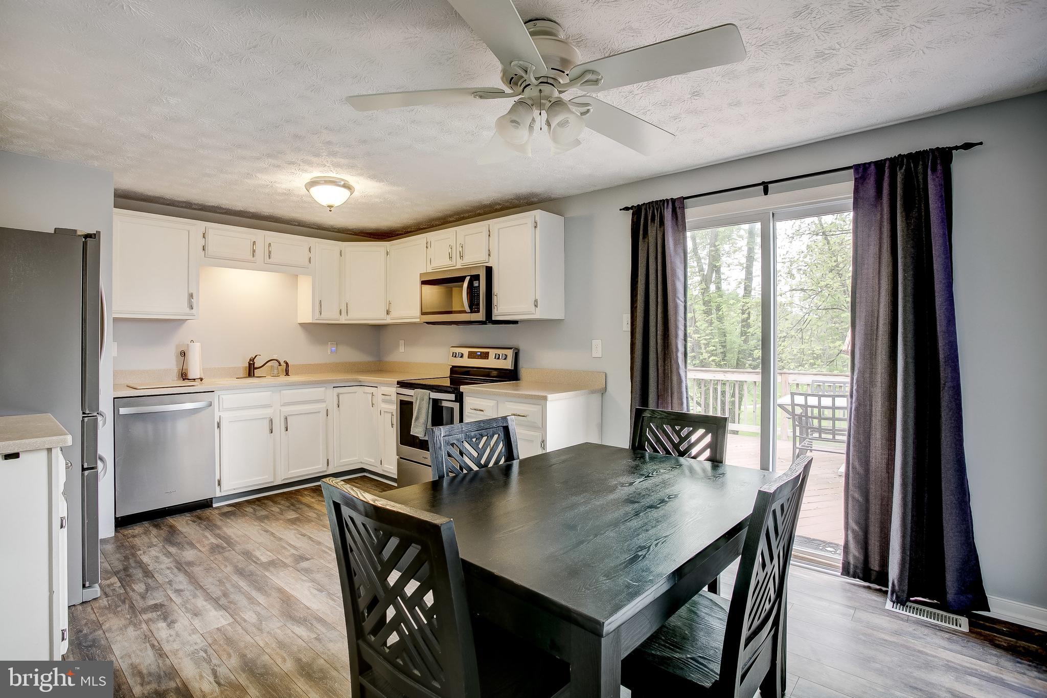 99 Hook Road Westminster, MD 21157 - Photo 6 of 35 Dining/Kitchen