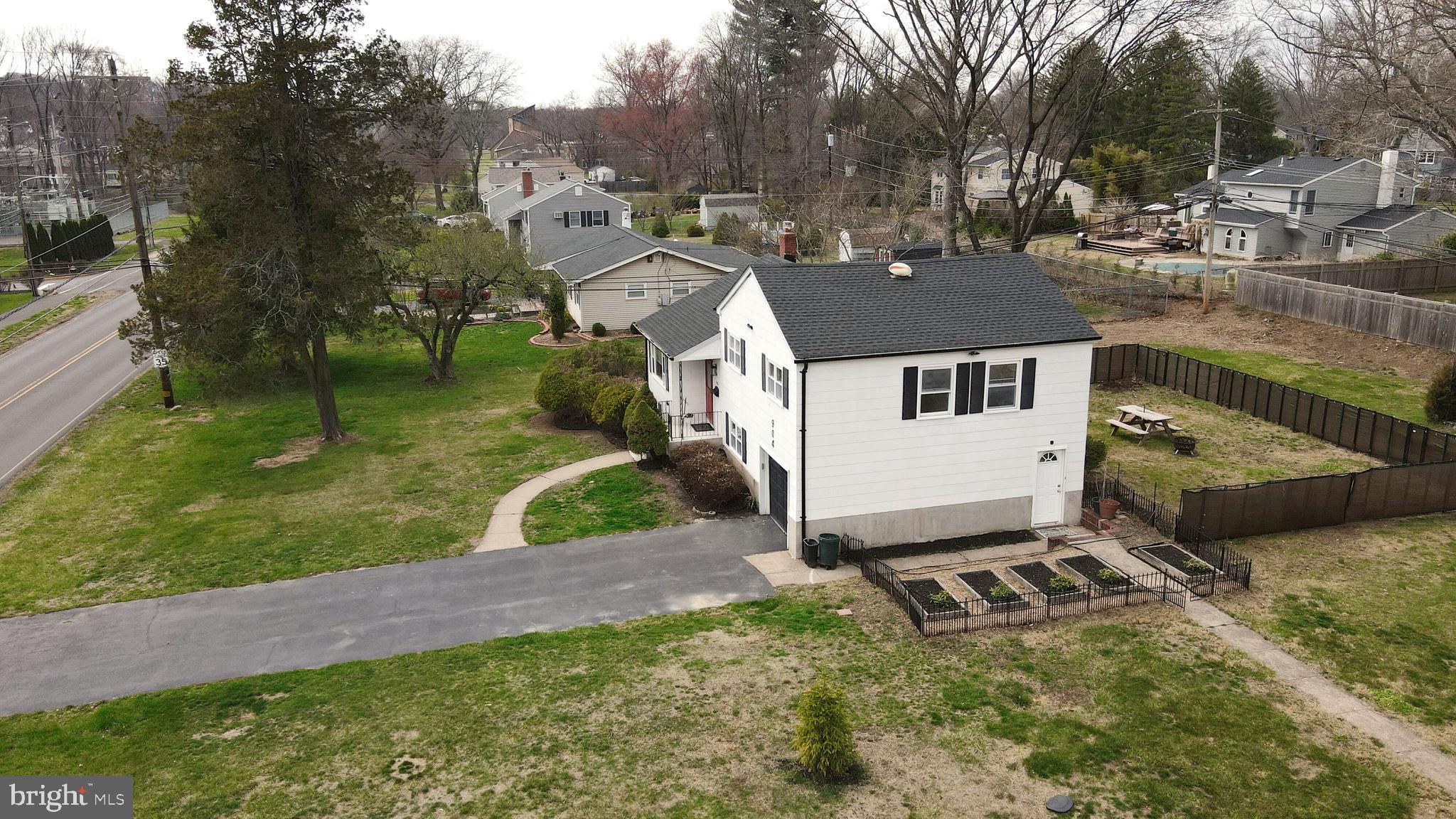 904 Big Oak Road Yardley, PA 19067 - Photo 49 of 56 Exterior