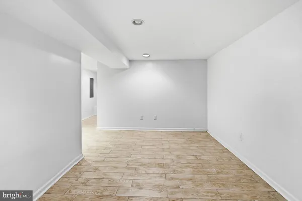 a view of a storage & utility room with washer and dryer