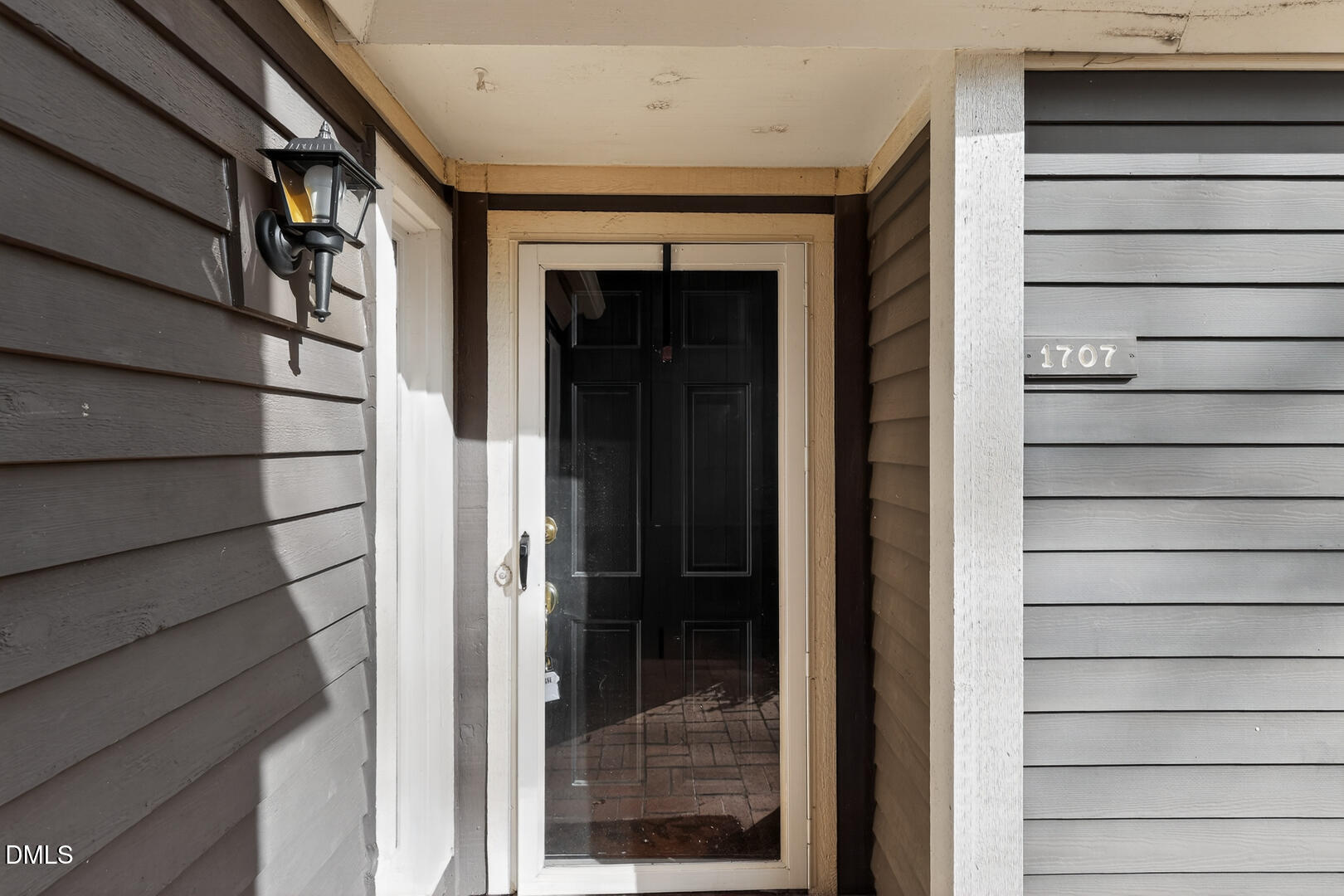 1707 Falls Church Road Raleigh, NC 27609 - Photo 53 of 64 048_IMG_7635