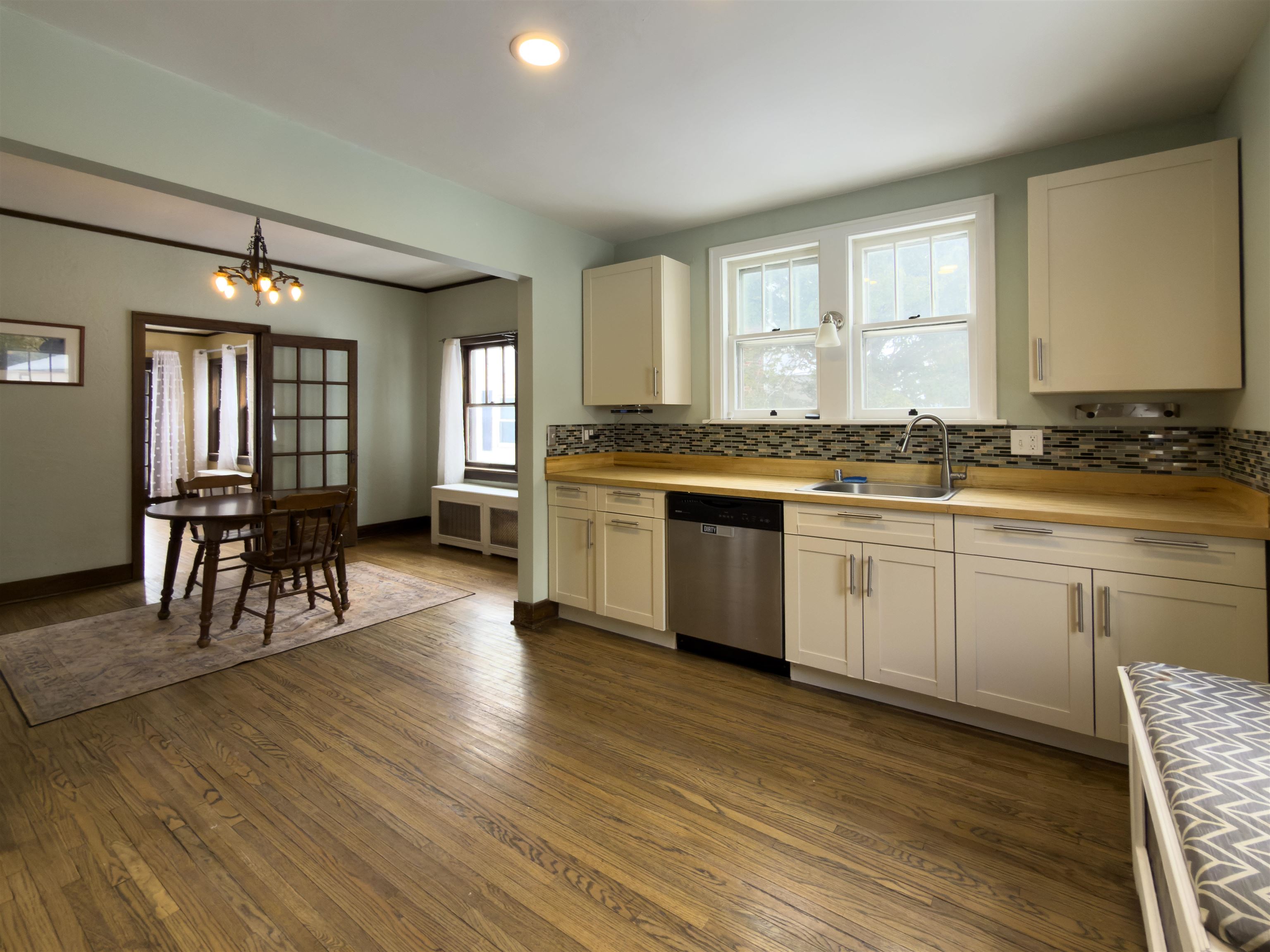 304 Randolph Street Edgerton, WI 53534 - Photo 11 of 34