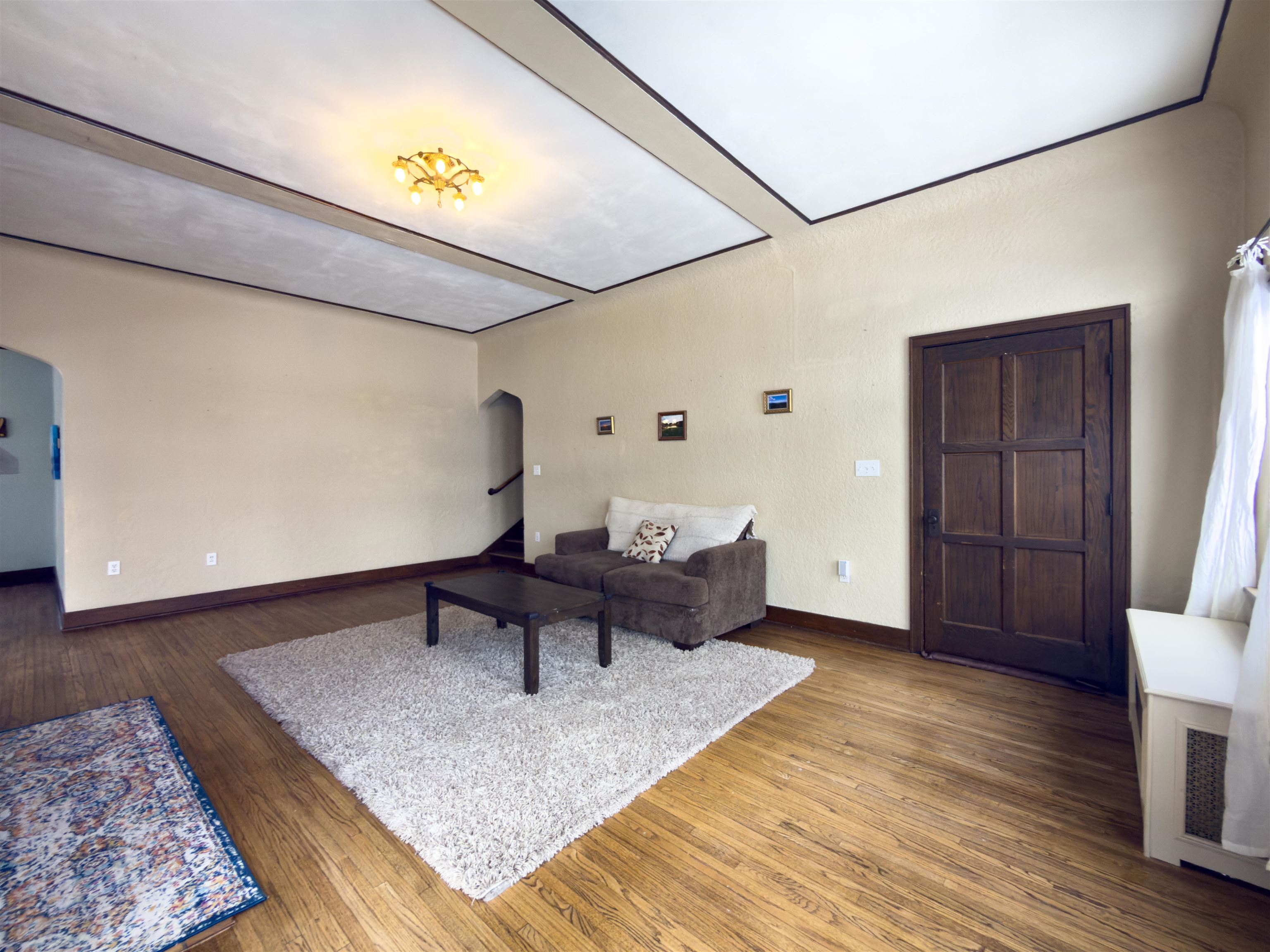 304 Randolph Street Edgerton, WI 53534 - Photo 4 of 34