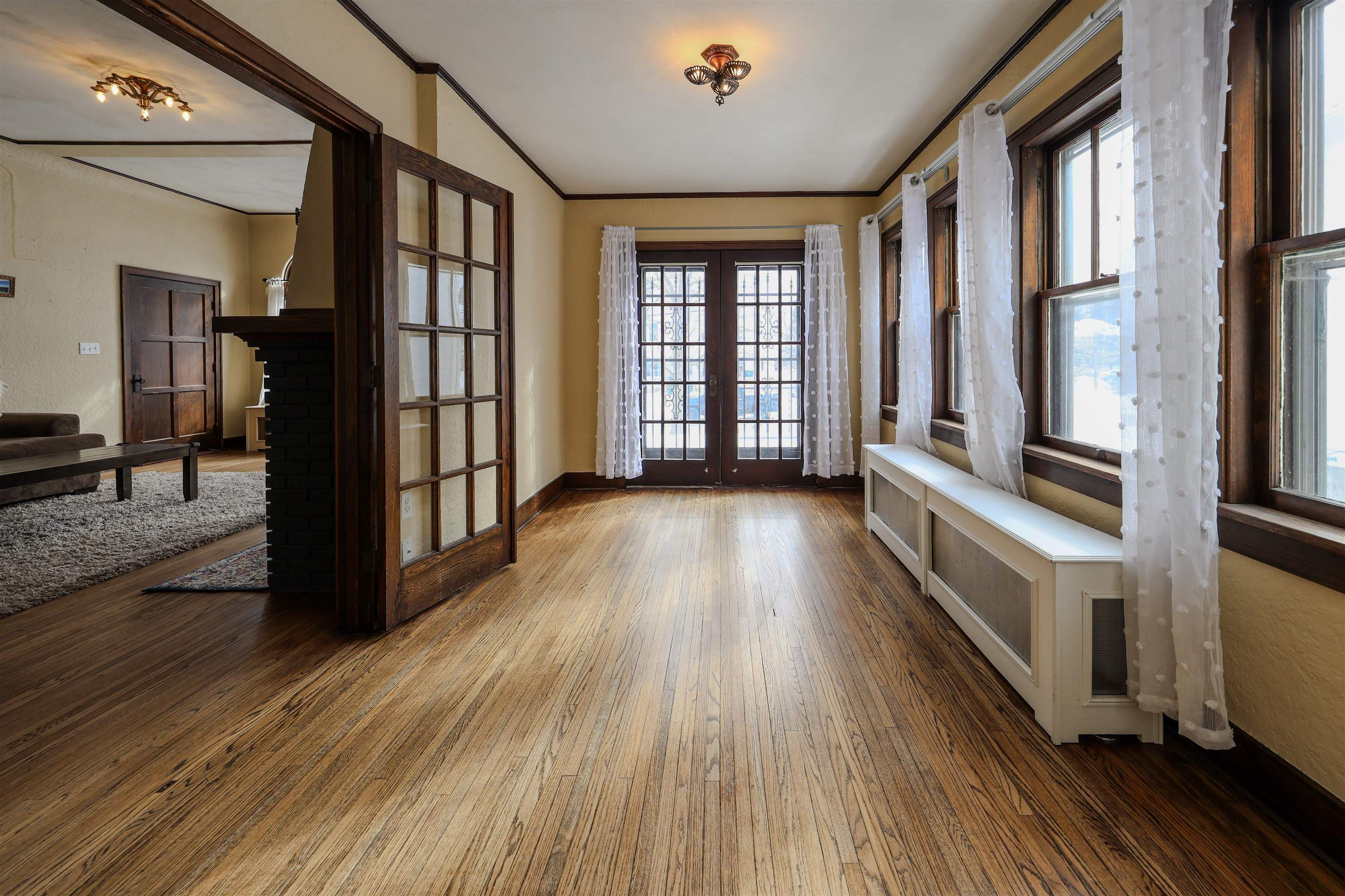 304 Randolph Street Edgerton, WI 53534 - Photo 6 of 34