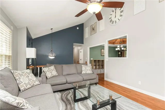 $320,000 | 1302 Huntington Lane, Greenwood, MO 64034