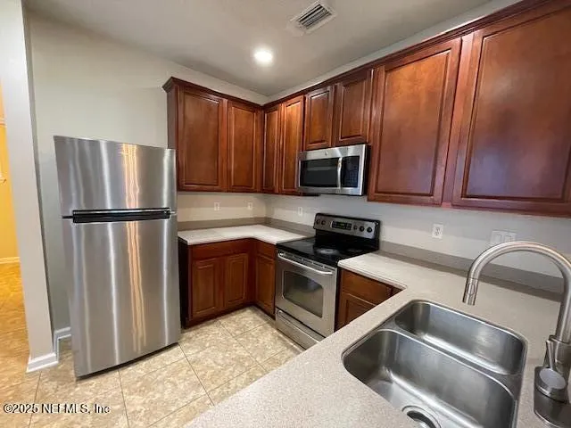 $2,100 | 4216 Crownwood Drive, Jacksonville, FL 32216