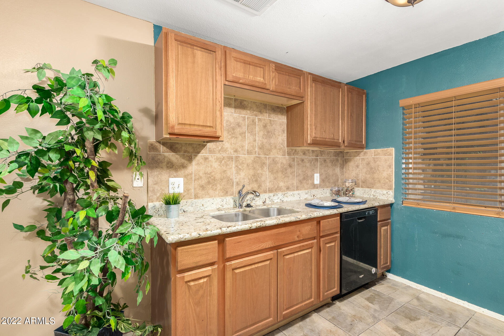 3511 East Baseline Road, Unit 1027 Phoenix, AZ 85042 - Photo 9 of 31 0009-09-Baseline