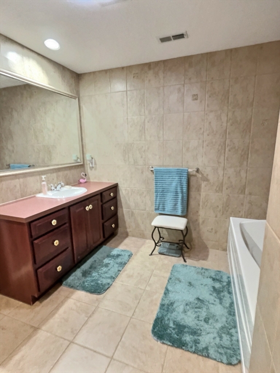 40 Alpine Way, Unit 40 Slatersville, RI 02876 - Photo 18 of 22