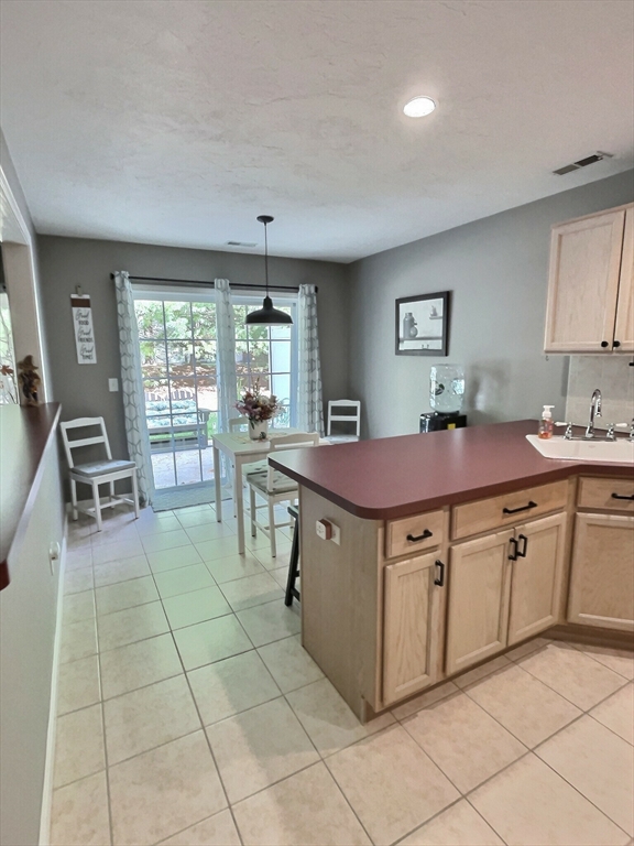 40 Alpine Way, Unit 40 Slatersville, RI 02876 - Photo 10 of 22
