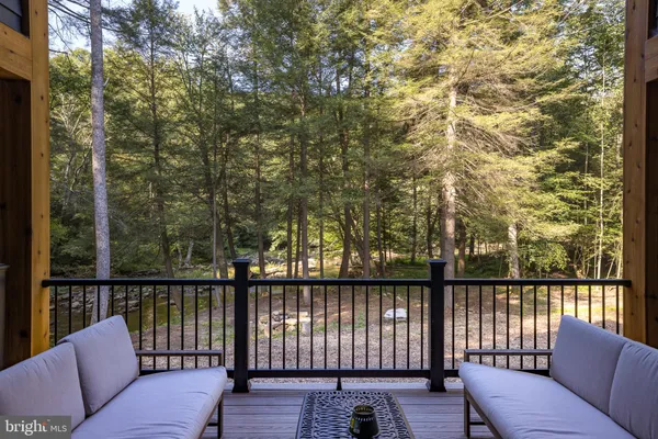 $925,000 | 653 Watersound Trace, Bruceton Mills, WV 26525