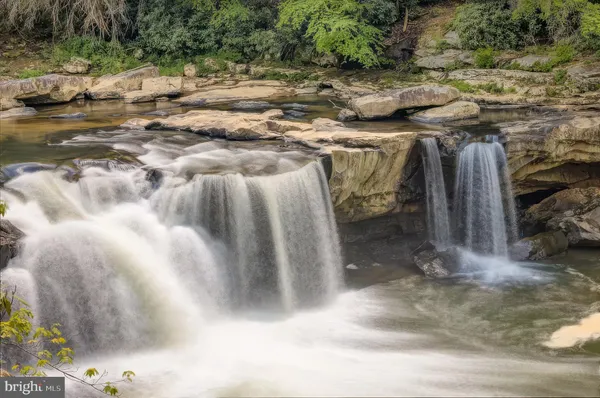 $925,000 | 653 Watersound Trace, Bruceton Mills, WV 26525