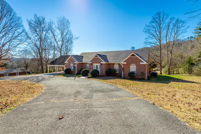 $340,000 | 521 Countryside Drive, Evensville, TN 37332