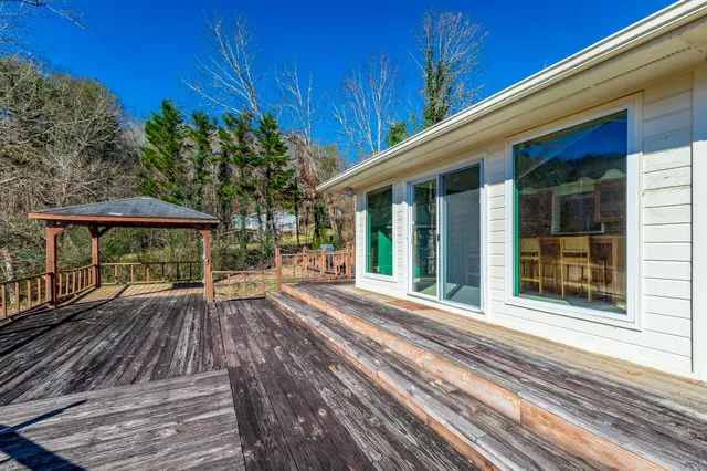 $340,000 | 521 Countryside Drive, Evensville, TN 37332