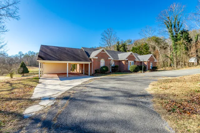 $340,000 | 521 Countryside Drive, Evensville, TN 37332