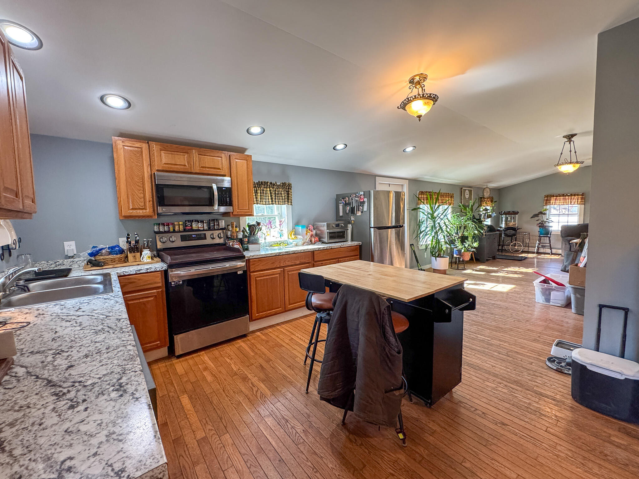 17 South Chester Road Chester, ME 04457 - Photo 9 of 25 9