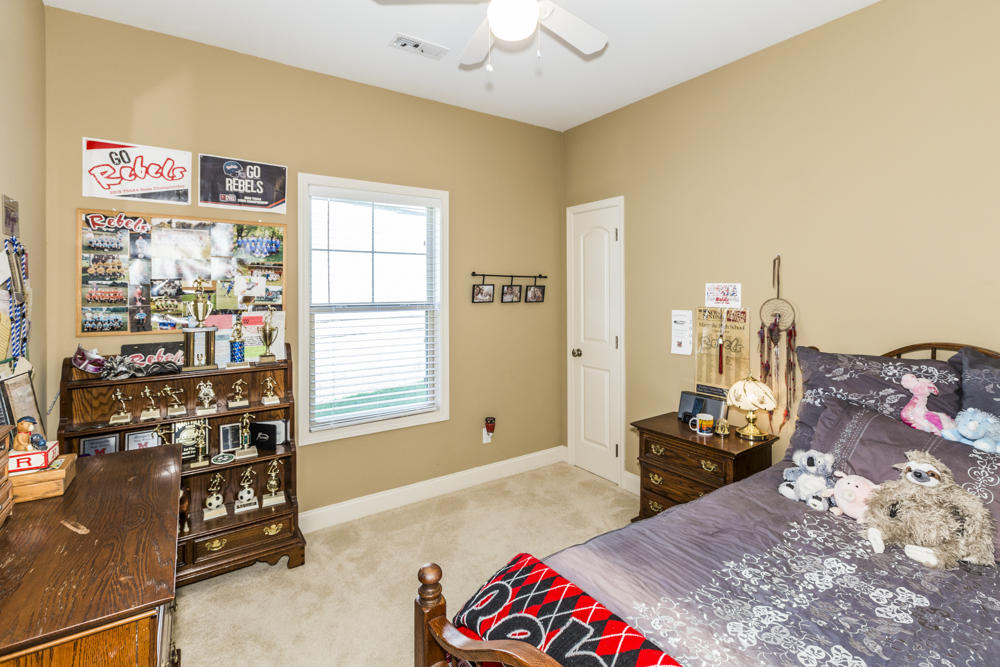 151 Crossroads Boulevard Oak Ridge, TN 37830 - Photo 5 of 24 _MG_1916w