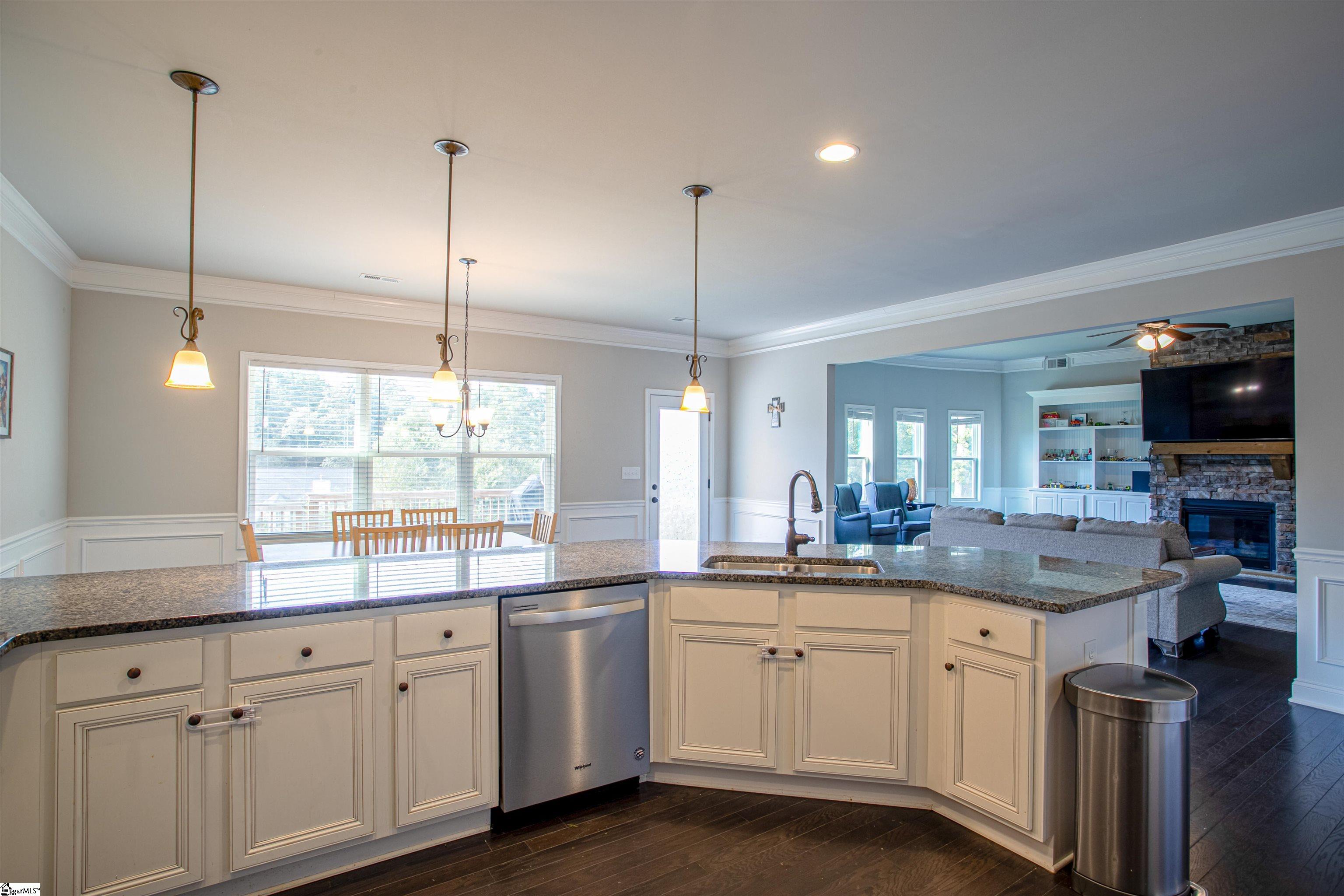 117 Ridgewater Court Fountain Inn, SC 29644 - Photo 11 of 35 Gallery Image 11