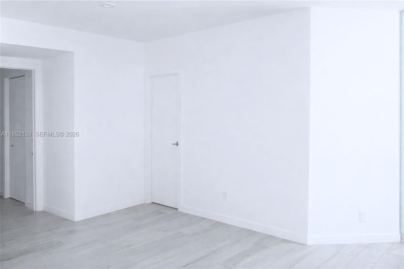 480 Northeast 31st Street, Unit 3301 Miami, FL 33137 - Photo 9 of 32 a view of small space