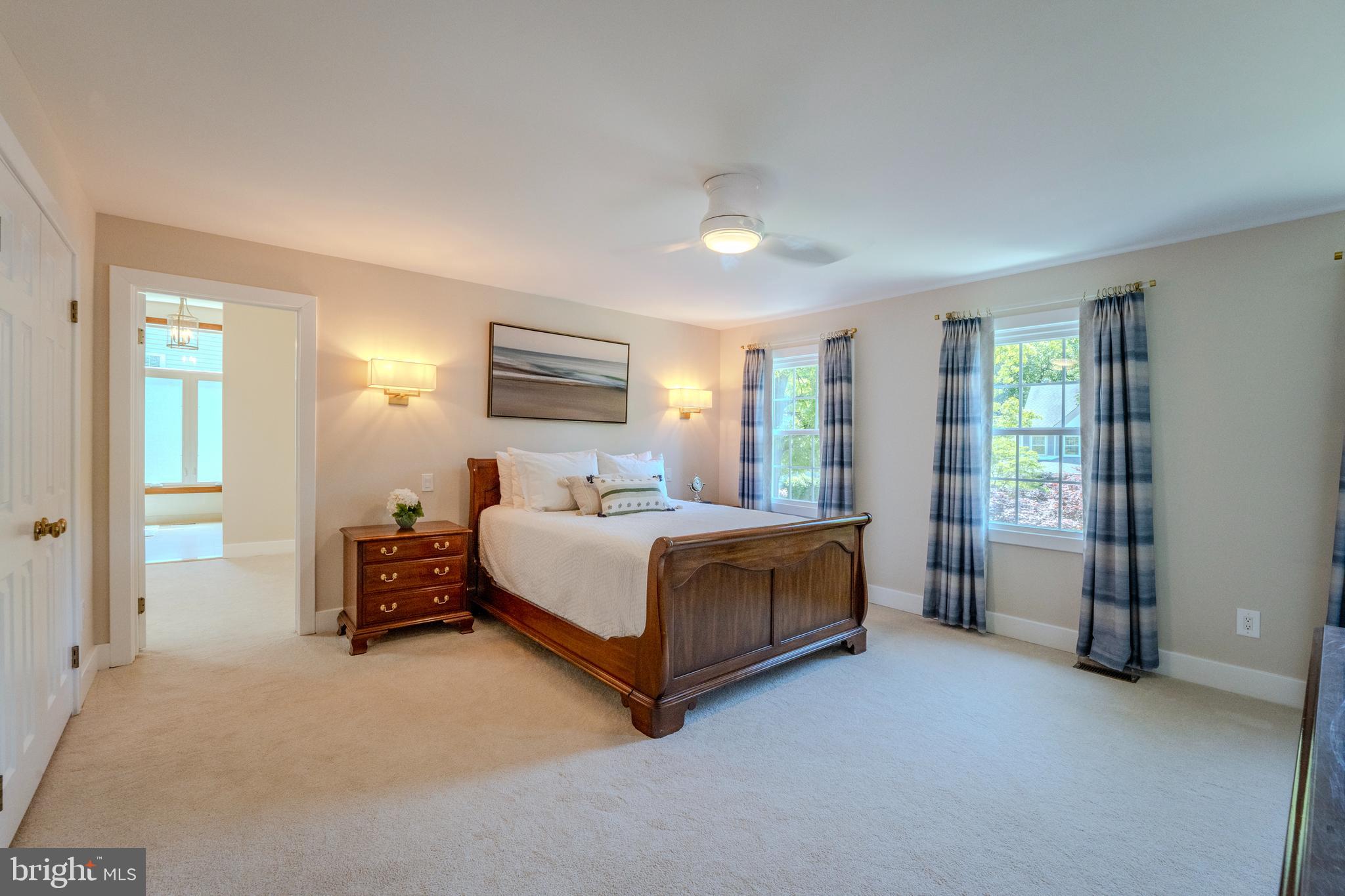 11910 Winstead Lane Reston, VA 20194 - Photo 26 of 80 Primary Bedroom