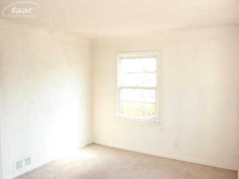 2134 Flushing Road Flint, MI 48504 - Photo 13 of 20 20113829-13.JPG