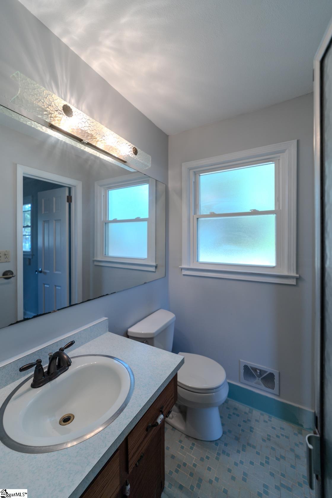 501 Cunningham Road Taylors, SC 29687 - Photo 29 of 37 Gallery Image 29