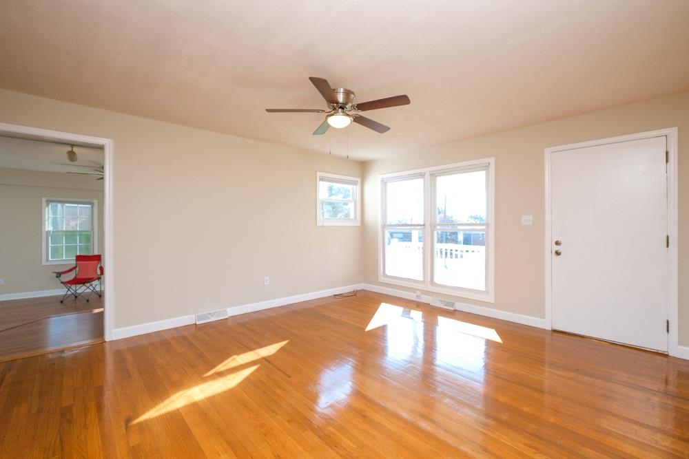 1139 Rockingham Drive Harrisonburg, VA 22802 - Photo 5 of 25 Gallery Image 5