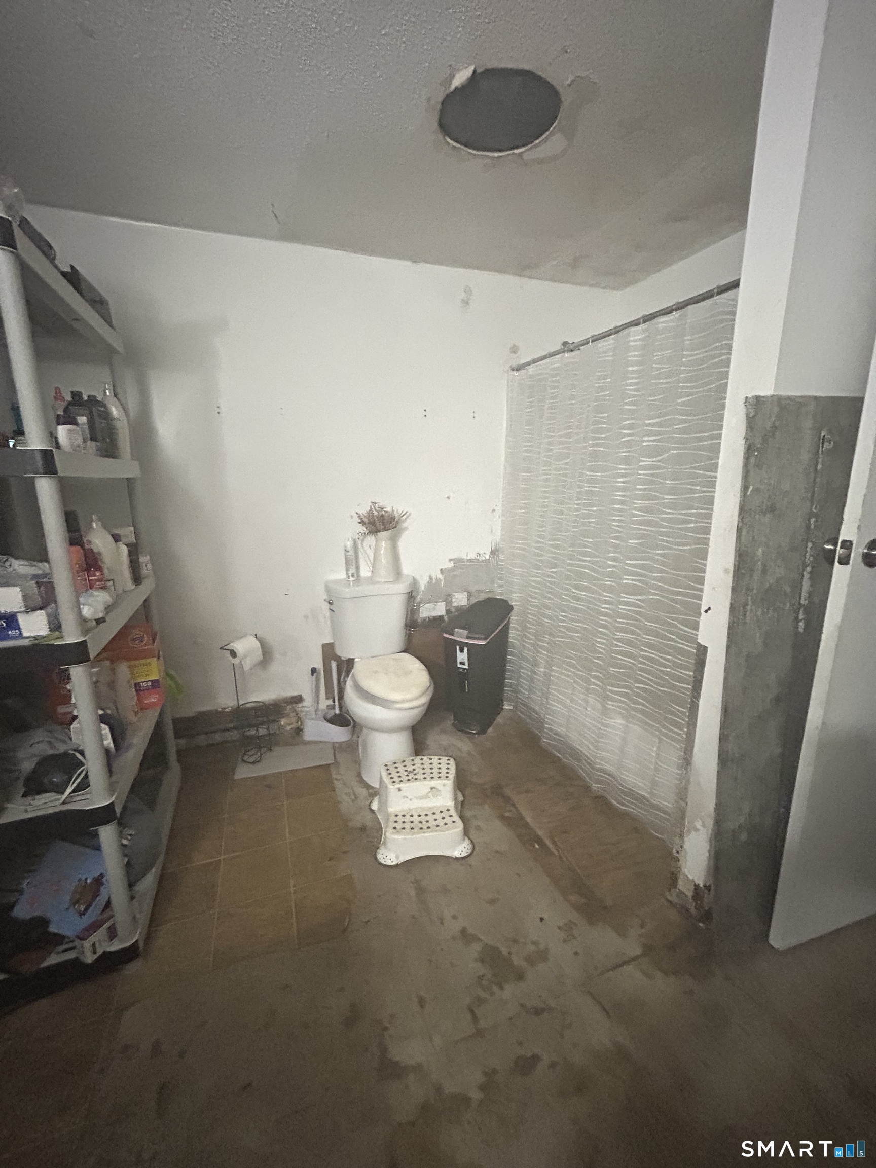 26 Summit Street Meriden, CT 06450 - Photo 5 of 12