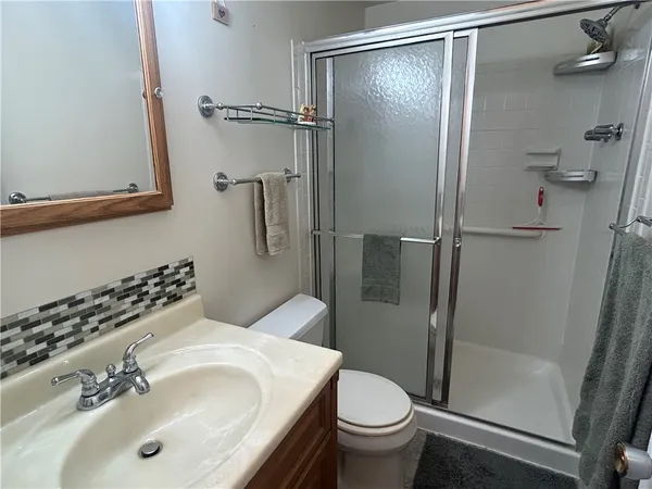 $224,900 | 187 Pearson Lane, Greece, NY 14612