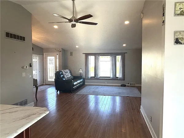 $224,900 | 187 Pearson Lane, Greece, NY 14612