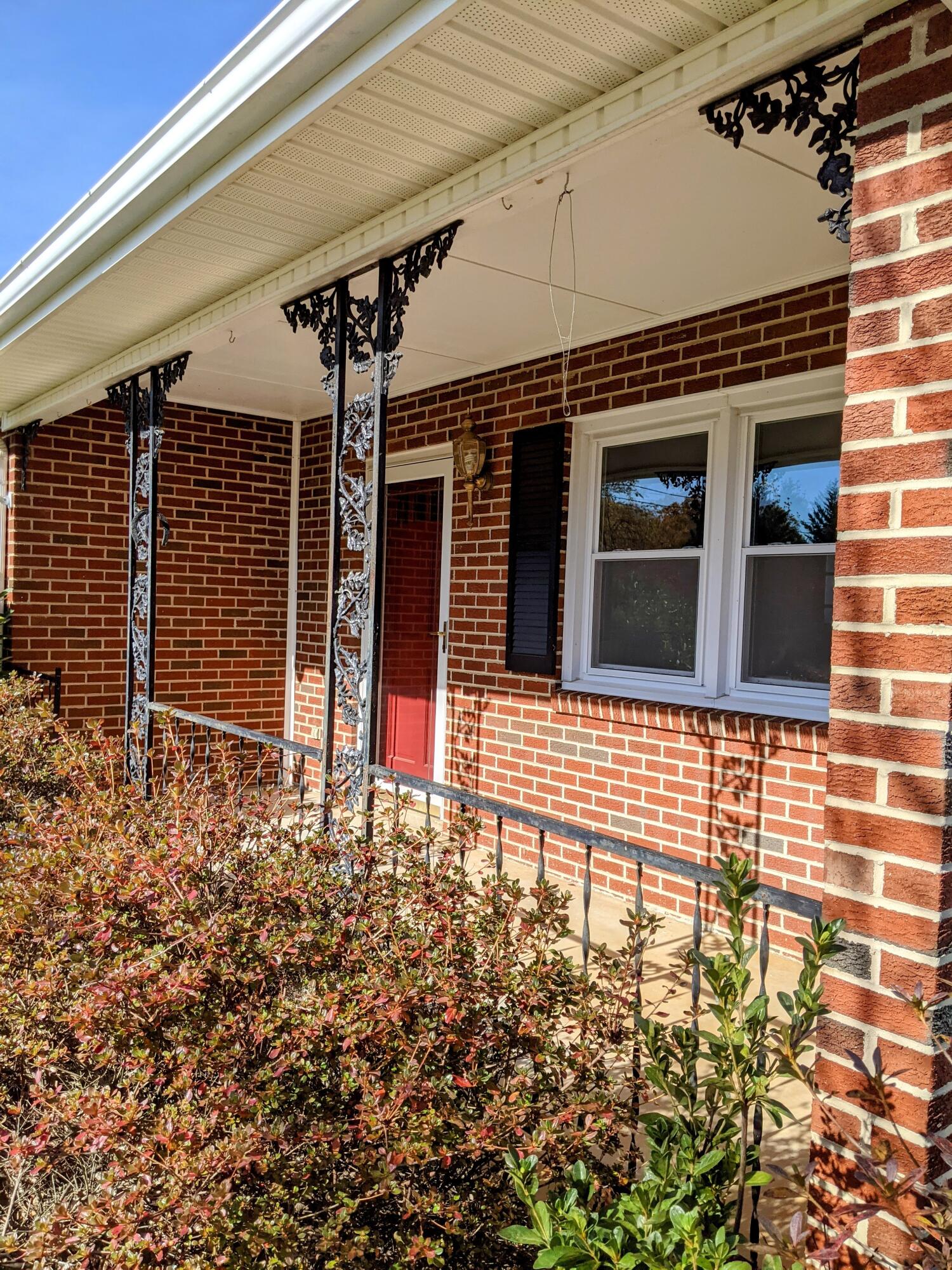 3319 Webster Road Glade Hill, VA 24092 - Photo 4 of 30 PXL_20211116_162742972~2