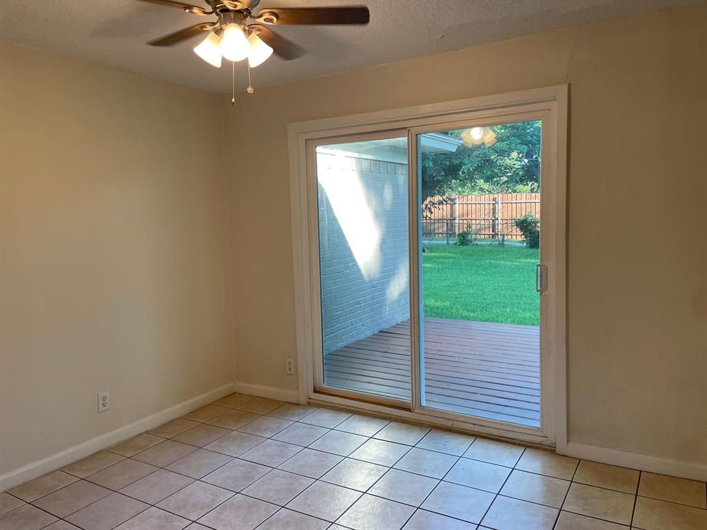 102 Roma Drive Garland, TX 75041 - Photo 6 of 9