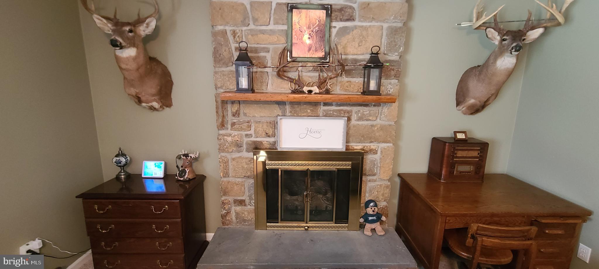 49 Deer Run Road Nottingham, PA 19362 - Photo 21 of 40 Family Room