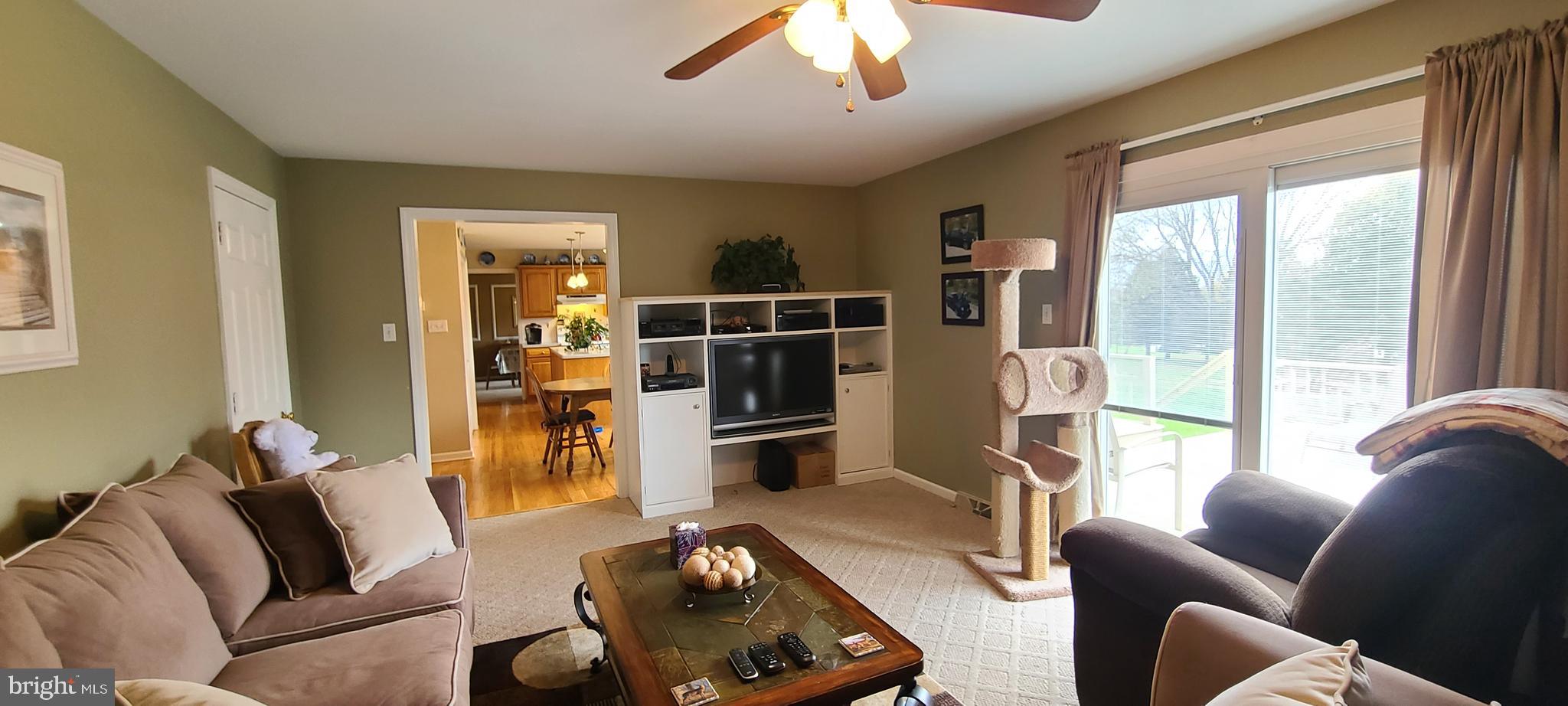 49 Deer Run Road Nottingham, PA 19362 - Photo 24 of 40 Family Room