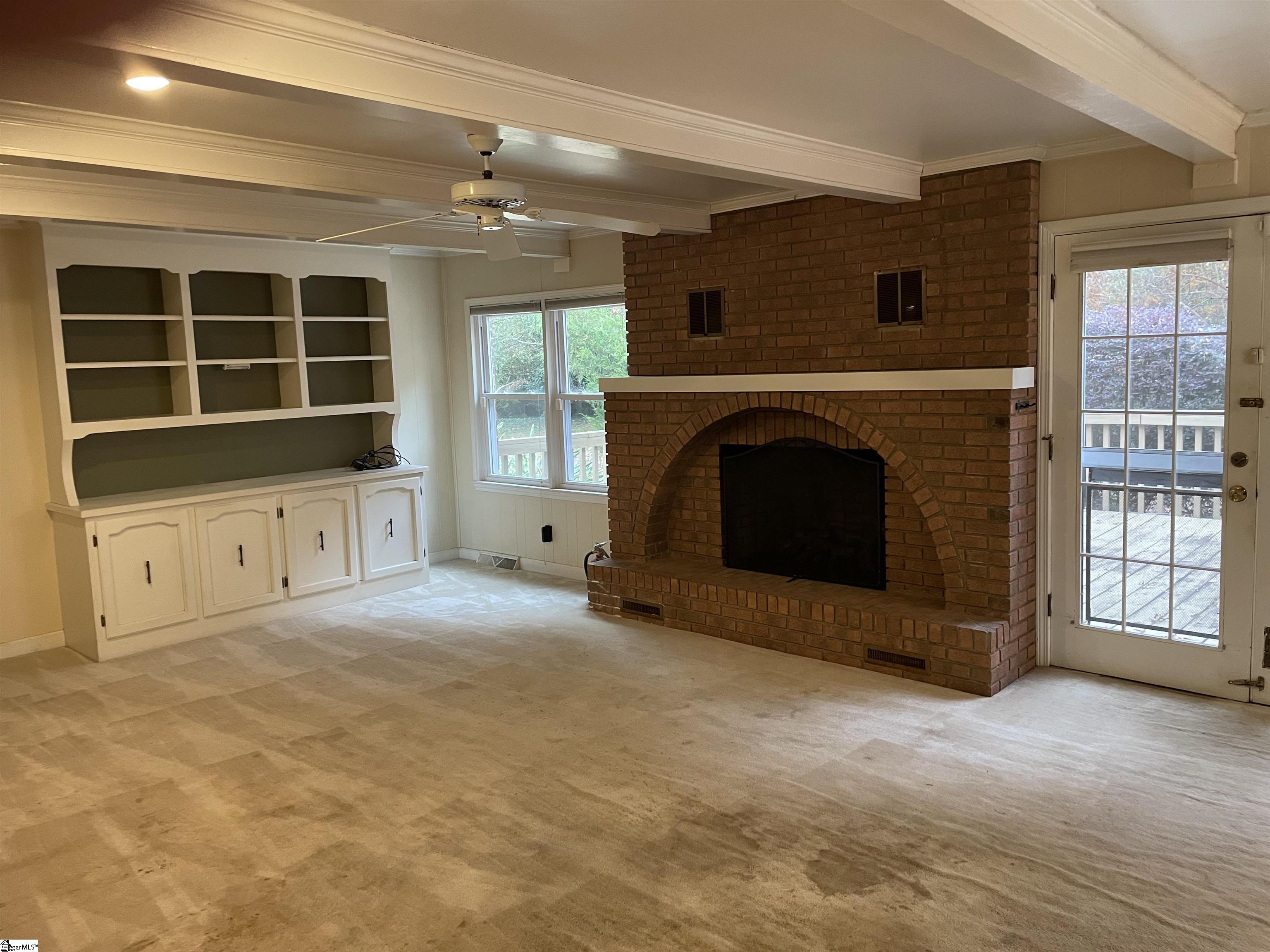 19 Fisher Road Greenville, SC 29615 - Photo 3 of 33 Gallery Image 3