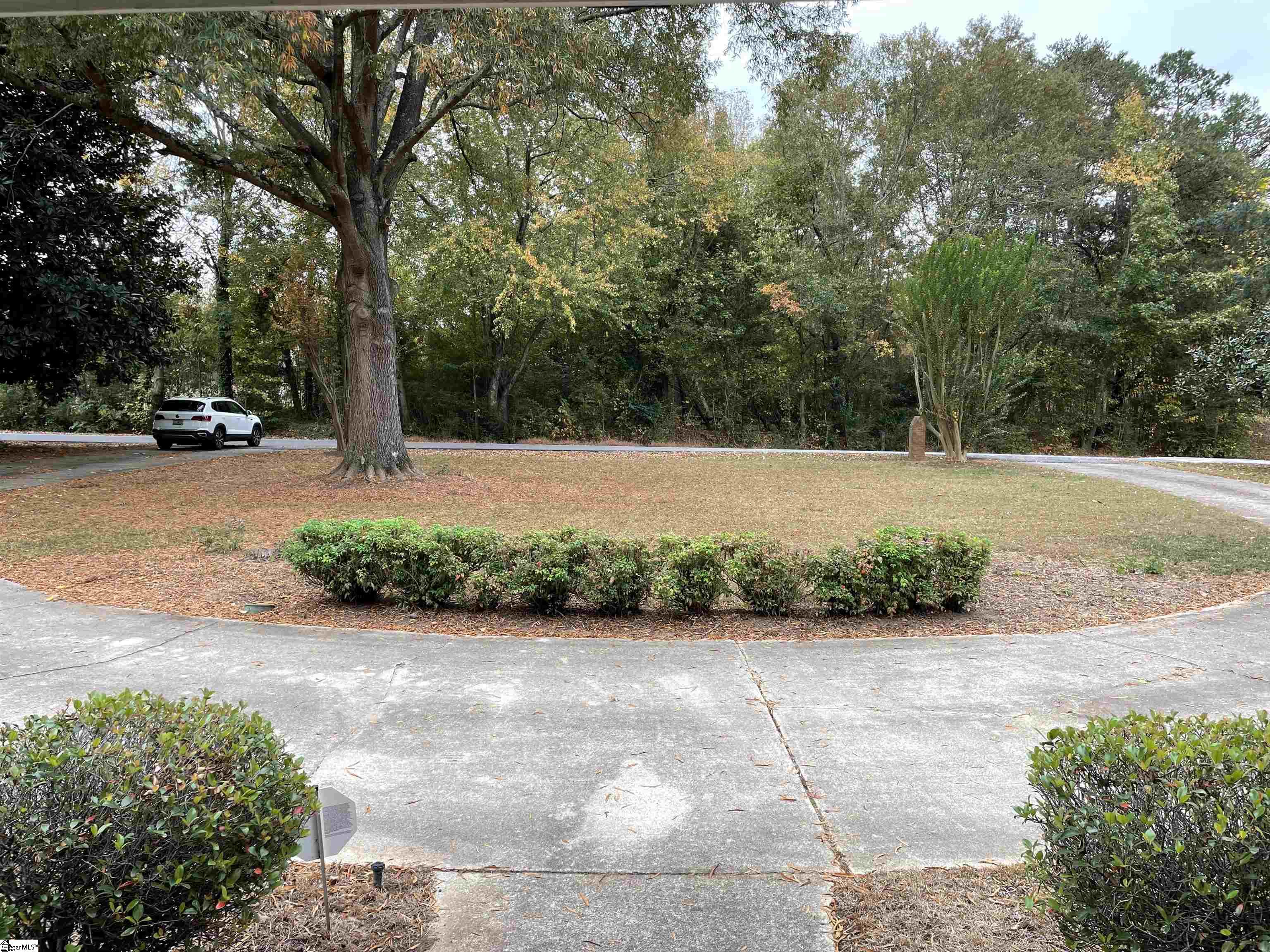 19 Fisher Road Greenville, SC 29615 - Photo 33 of 33 Gallery Image 33