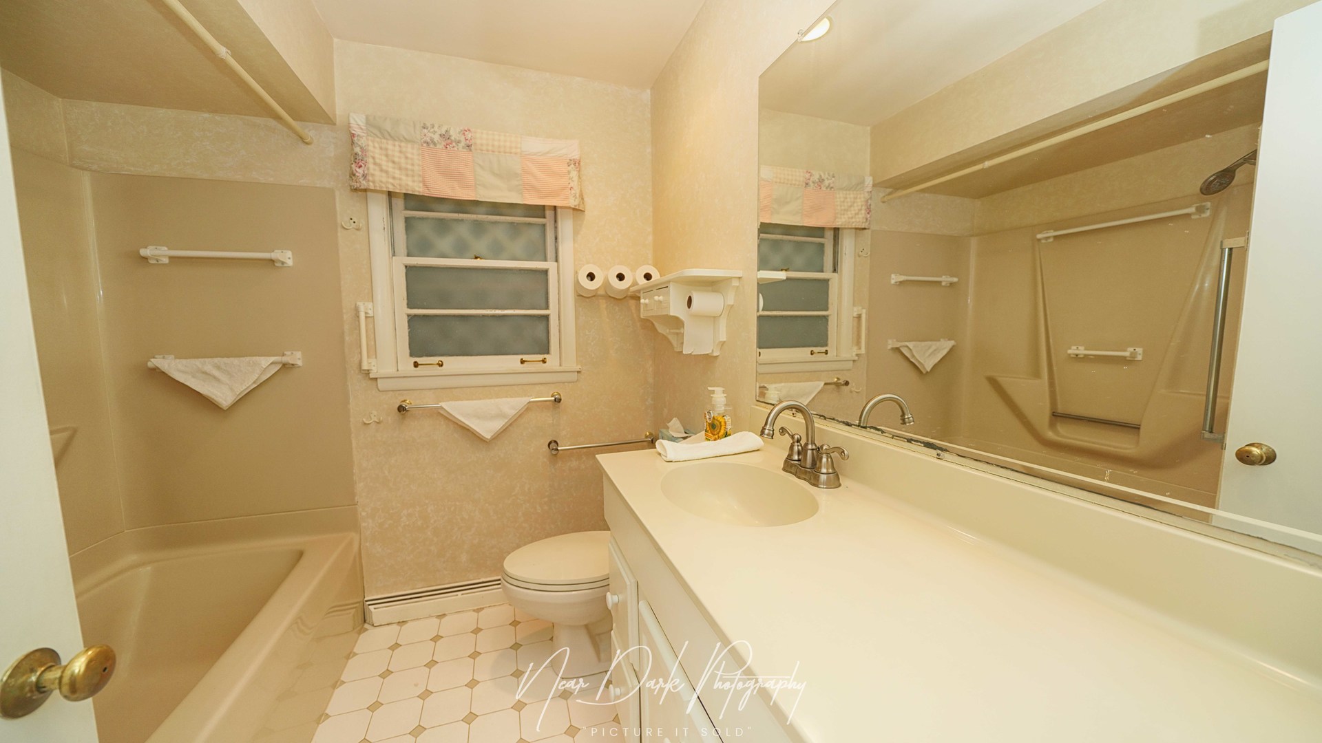 406 Mound Street Fox River Grove, IL 60021 - Photo 17 of 36 Gallery Image 17