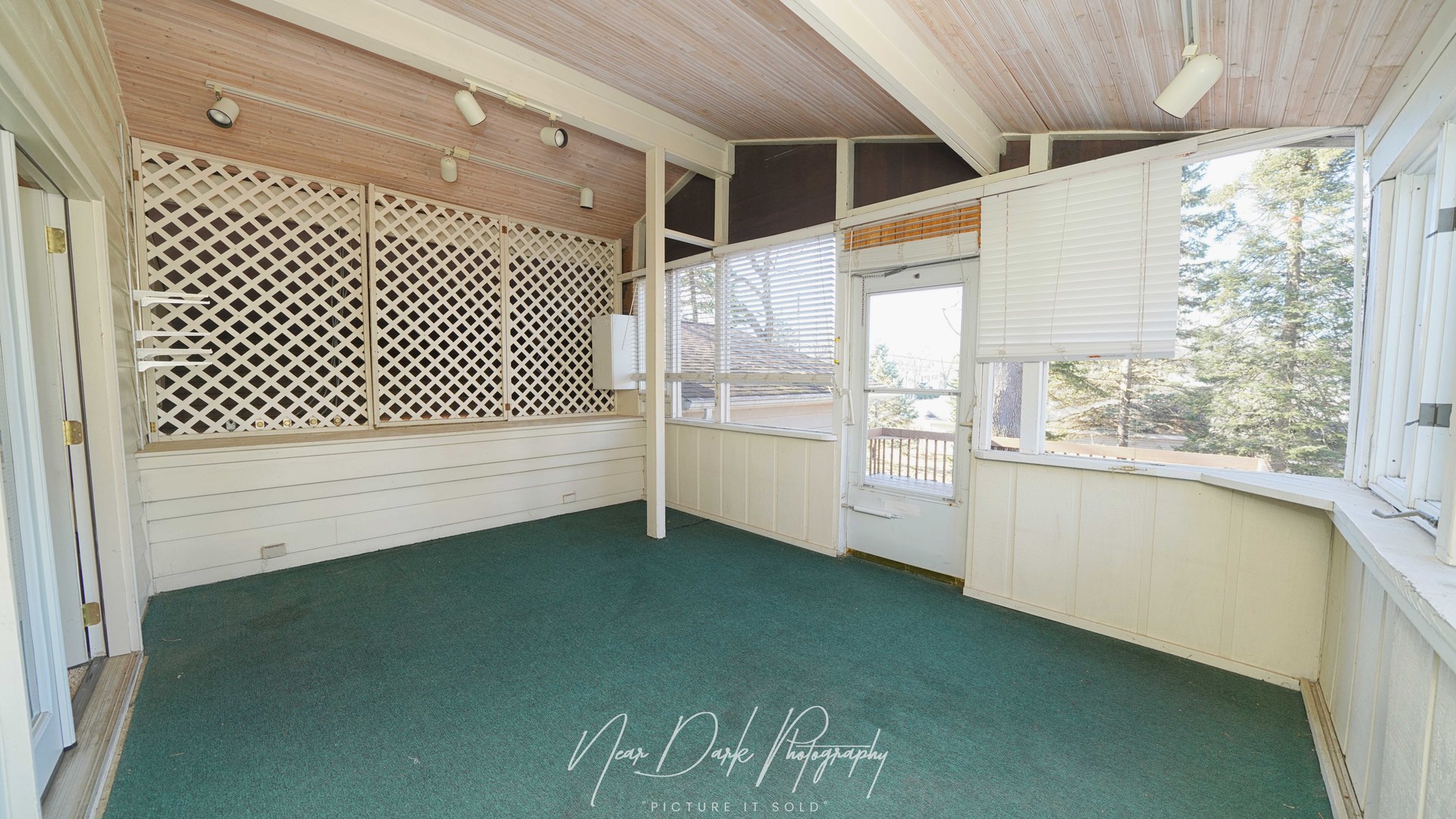 406 Mound Street Fox River Grove, IL 60021 - Photo 22 of 36 Gallery Image 22