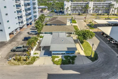 $388,888 | 18319 Sunset Boulevard, Redington Shores, FL 33708