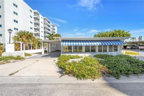 $388,888 | 18319 Sunset Boulevard, Redington Shores, FL 33708